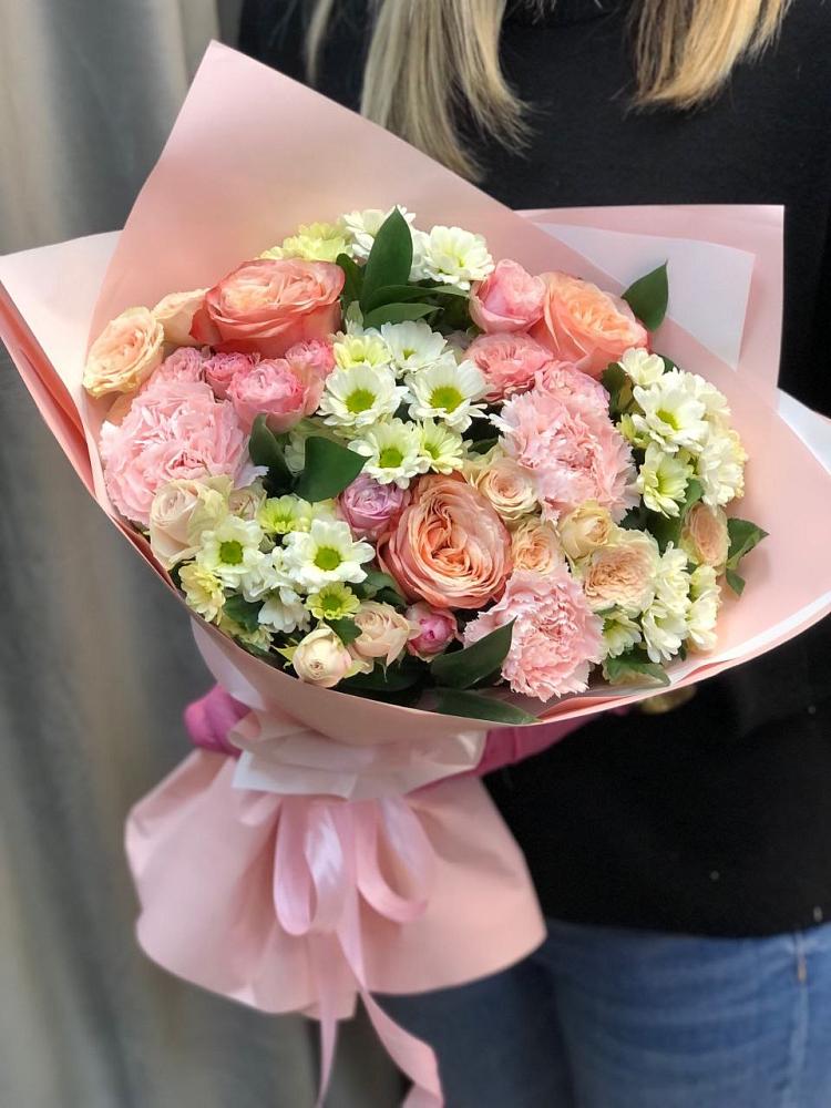 Букет цветов из: Гвоздики, Розы и Хризантемы в Льве Толстом