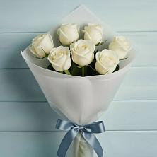 Букет 7 Белых роз Эдлесс Лав в Льве Толстом