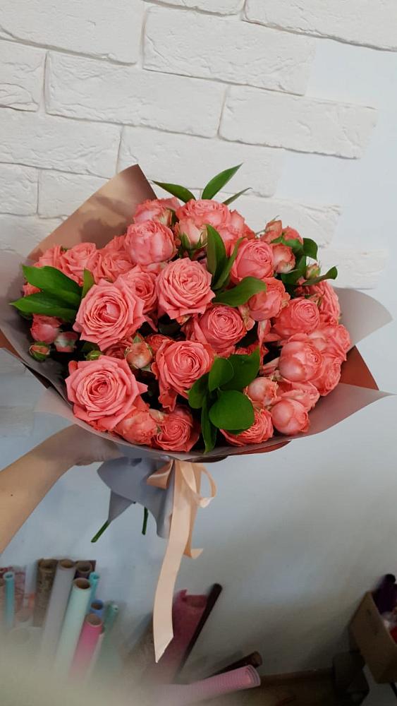 Букет цветов из: Розы в Льве Толстом