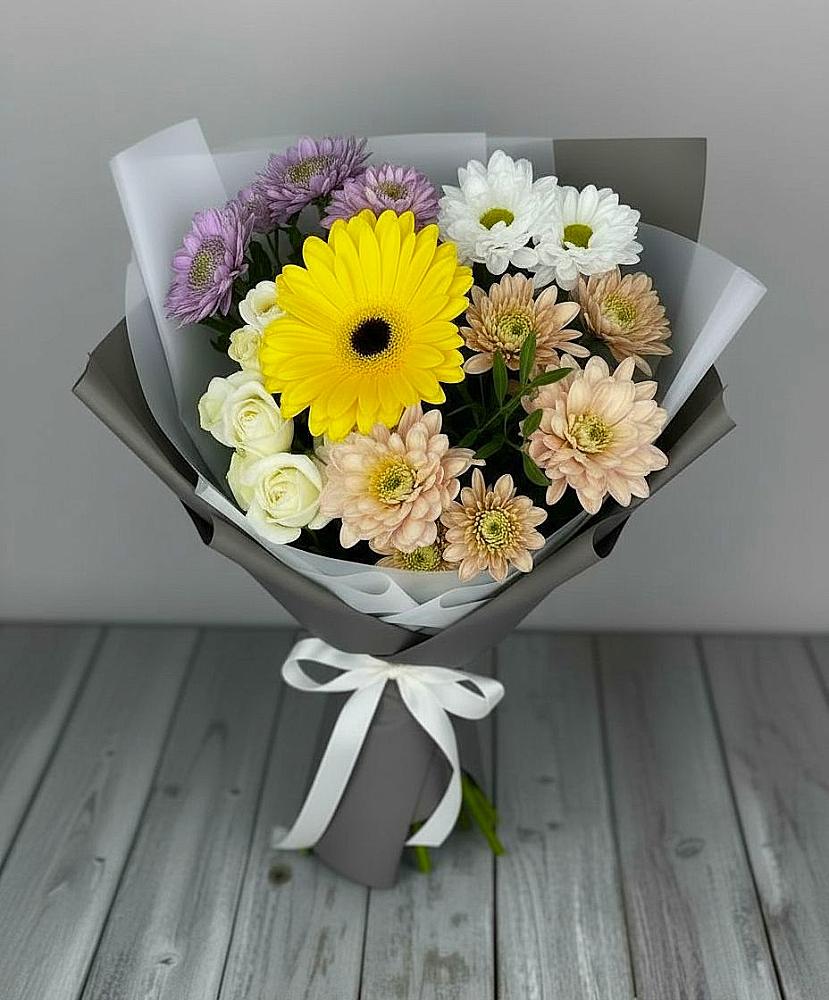 Букет цветов из: Розы, Герберы и Хризантемы в Льве Толстом