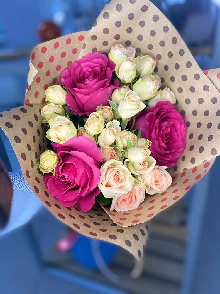 Букет цветов из: Розы в Льве Толстом