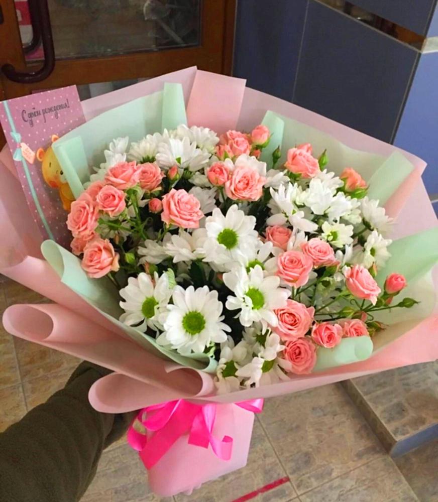 Букет цветов из: Розы и Хризантемы в Льве Толстом