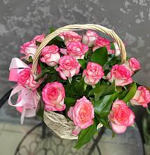 Цветочная композиция из Розы в корзине #REPLACE_PRED# Льве Толстом