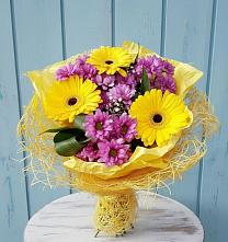 Букет цветов из:  Хризантемы и Герберы в Льве Толстом