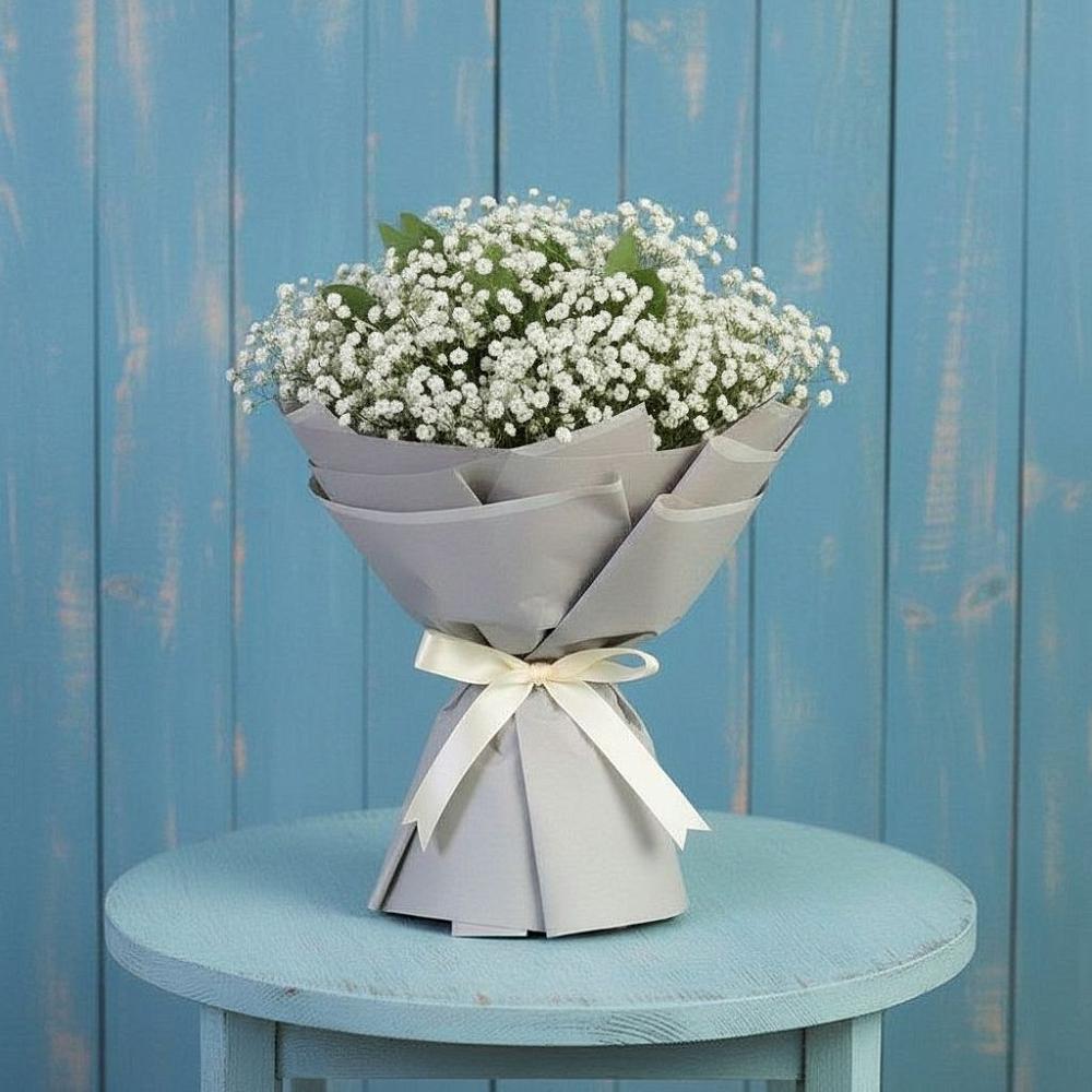 Букет цветов из: Гипсофила в Льве Толстом