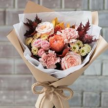 Букет цветов из:  Гвоздики, Хризантемы и Розы в Льве Толстом