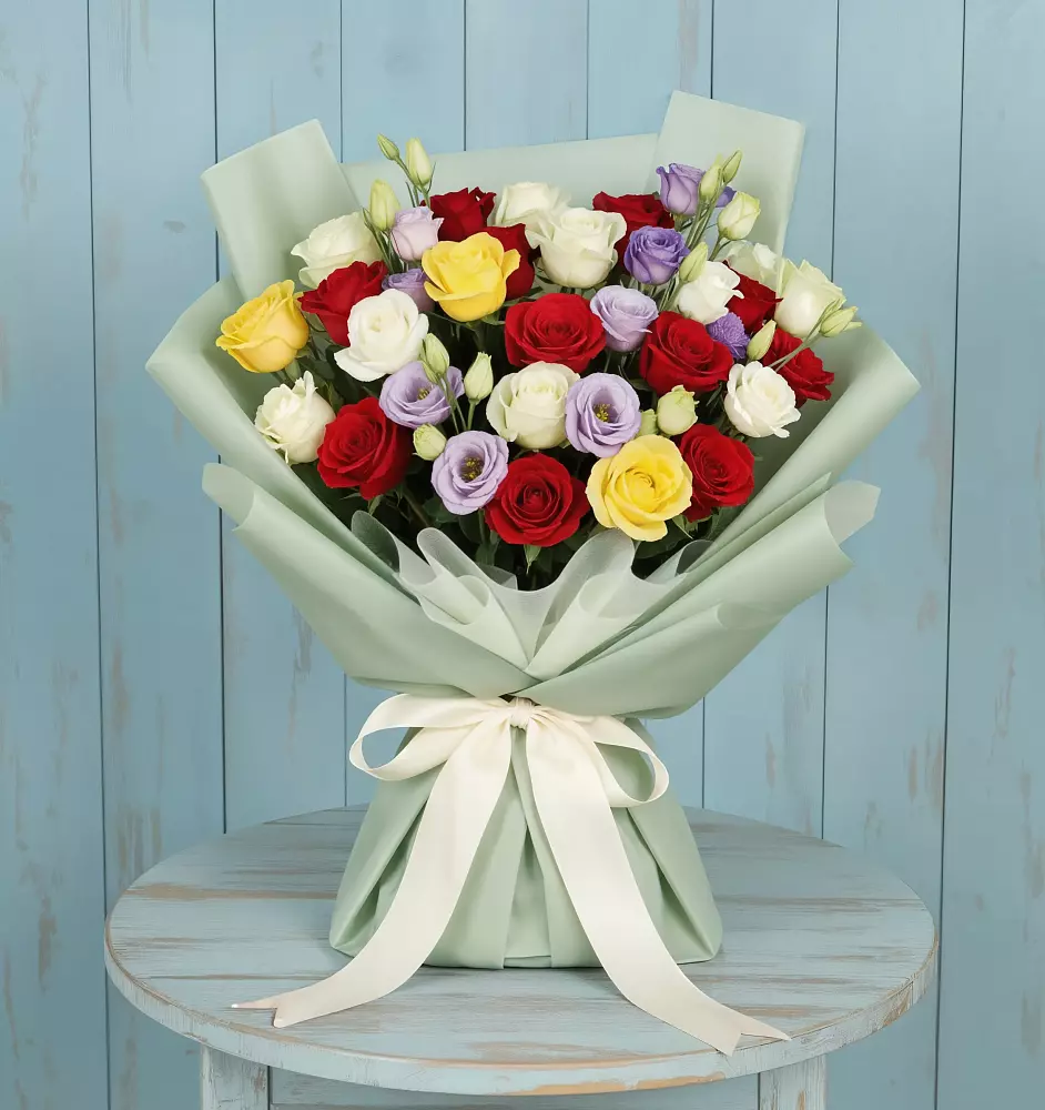 Букет цветов из: Розы в Льве Толстом