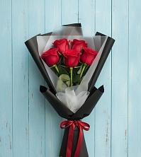 Букет цветов из:  Розы в Льве Толстом