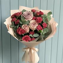 Букет цветов из:  Гвоздики и Розы #REPLACE_PRED# Льве Толстом