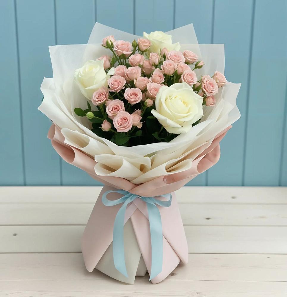 Букет цветов из: Розы в Льве Толстом