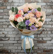 Букет цветов из:  Розы, Лизиантусы и Гвоздики в Льве Толстом