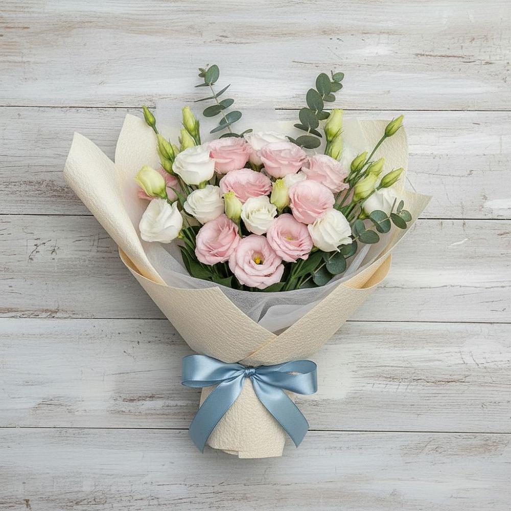 Букет цветов из: Лизиантусы в Льве Толстом